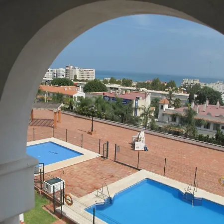 Tres Carabelas Apartamento *