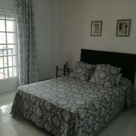 Tres Carabelas Apartamento *